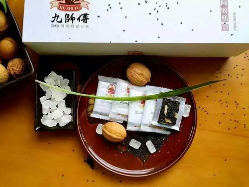 九师傅阿胶糕