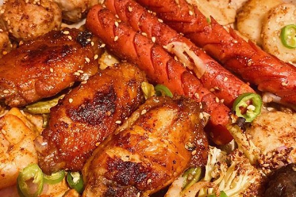 烧烤店选址该怎么选？经营要注意什么？