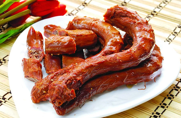 鸭脖有什么市场优势？开店有什么赚钱的办法？