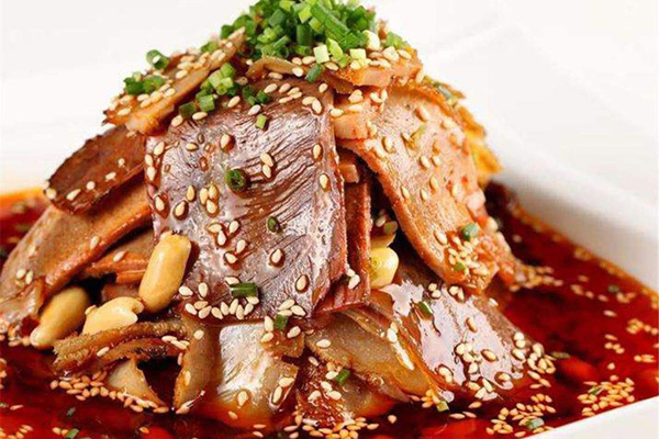 在静海县开夫妻肺片店要注意什么？有什么经营技巧吗？夫妻肺片健康吗？
