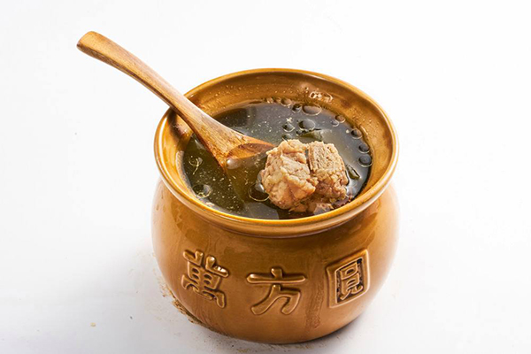开瓦罐煨汤店有什么优势？有什么经营策略？夏季有什么养生汤？