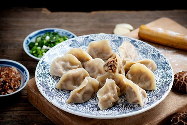 水饺店加盟有什么好处？加盟有什么要求？水饺有什么花式包法？
