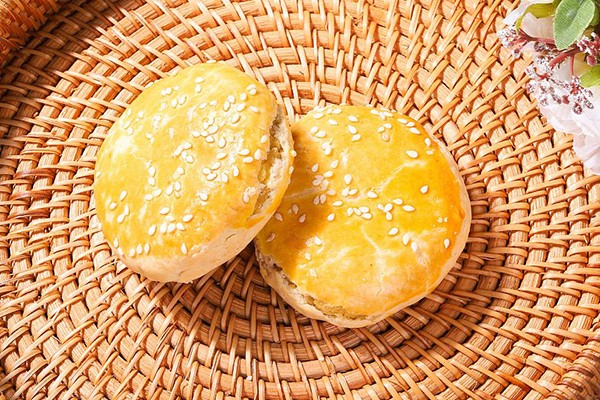 开板栗饼店店址怎么选？板栗饼店经营有什么技巧？
