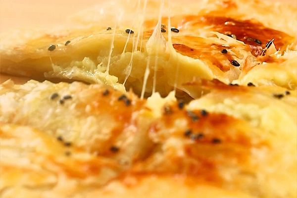 在资兴开榴莲饼店有什么好处？榴莲饼店开在哪里生意火爆？