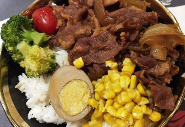 开牛肉饭店要多少钱？店铺怎么样装修？