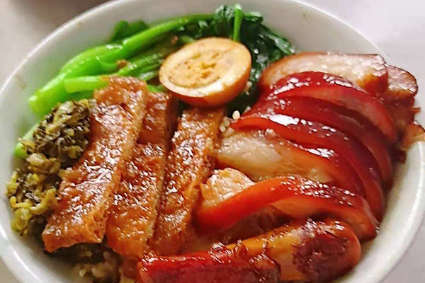 在潮安县开猪脚饭店加盟要注意什么？猪脚饭店新店开业活动怎么做？