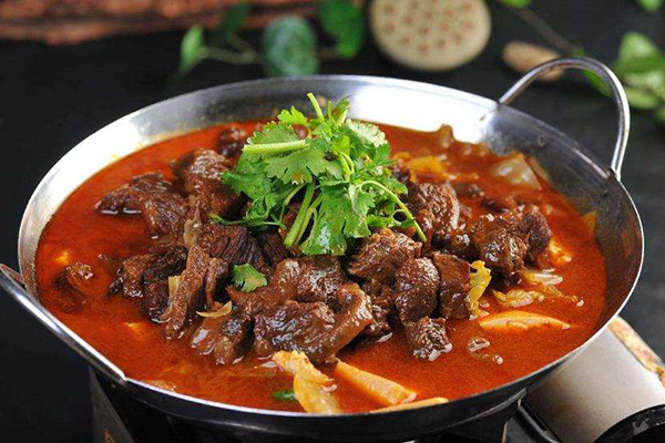 在金华开牛肉火锅店加盟要注意什么？牛肉火锅有哪些品牌厉害又好吃？