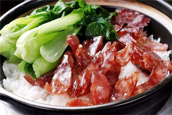 在白城开煲仔饭店有什么优势？开煲仔饭店要办理什么证件？