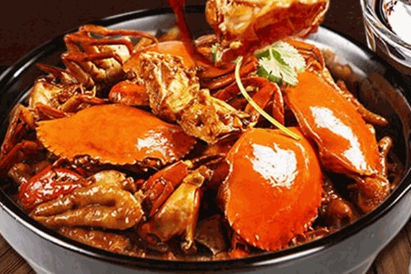 在铁岭开肉蟹煲店有什么优势？开肉蟹煲店要注意什么？