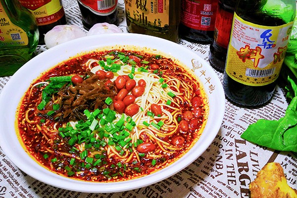 重庆小面店开店有什么流程？开重庆小面店有什么开店技巧？