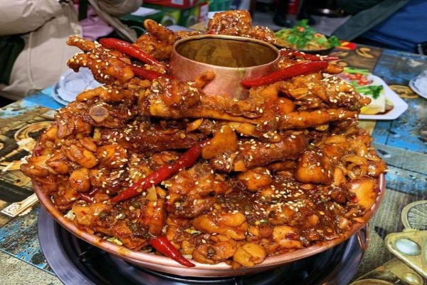 在榆林开火锅鸡店要投资多少钱？加盟火锅鸡品牌有什么流程？