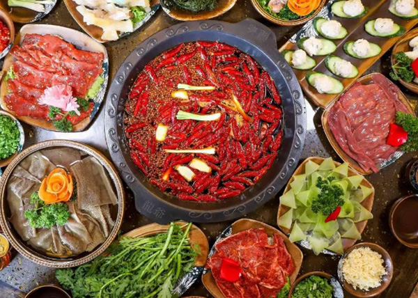 加盟开火锅店有什么好处？有什么开店注意事项？
