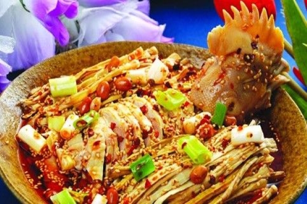 投资棒棒鸡开店能赚钱吗？棒棒鸡的市场前景怎么样？棒棒鸡怎么做好吃？
