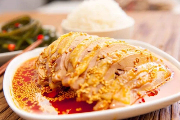 开棒棒鸡店装修要怎么做？开棒棒鸡店加盟有什么品牌？