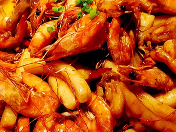 特色餐饮店开在哪里比较好？有哪些特色餐饮菜品？