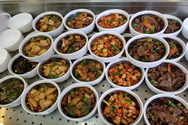 在中山开小碗菜快餐店要投资多少钱？小碗菜快餐店选址怎么做？