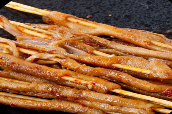 在蚌埠开烤鸭肠小吃店怎么样？烤鸭肠小吃店加盟要注意什么？