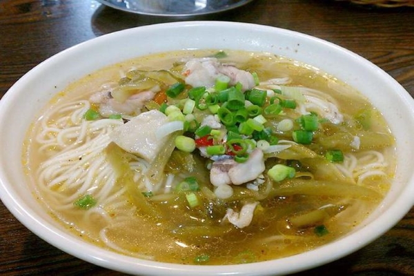 开鱼粉店有哪些流程？鱼粉在餐饮市场上有什么优势？