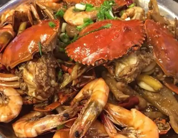 加盟餐饮店的优势在哪里？有什么经营办法？