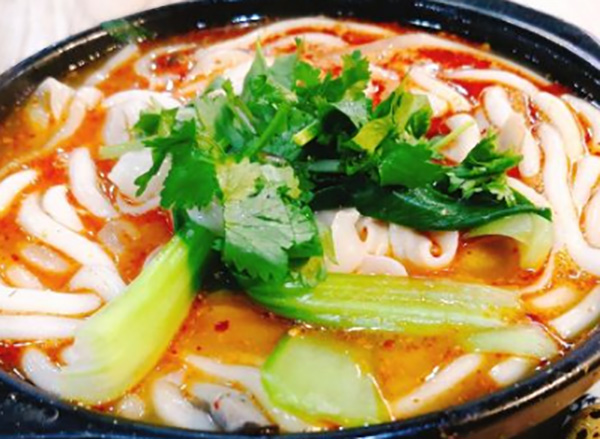有什么经营好土豆粉店的办法？开店用具有什么要准备的？