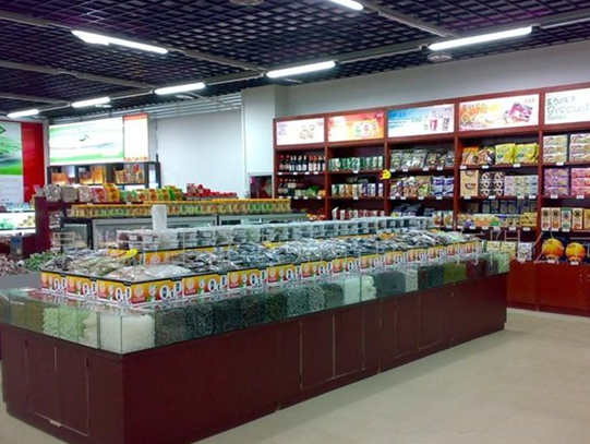 小兄弟休闲食品店 小兄弟休闲食品店